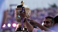 KKR vs RCB, IPL 2025, Kolkata weather live updates: Rain stays away, Shah Rukh, Kohli light up opening ceremony