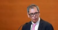 Mexico seeks to impose tariffs on auto, manufacturing imports
