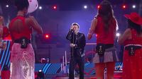 Michel Teló ensina coreografia da música 'Fuzuê' para participantes do BBB 25