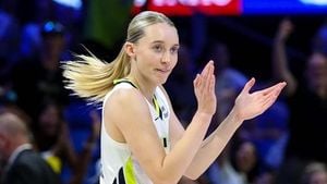 Dallas Wings Overcome Injuries To Upset Phoenix Mercury