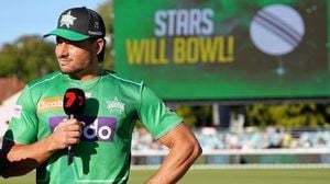 Sydney Sixers Outclass Melbourne Stars In Dominant BBL Clash