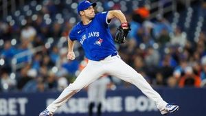 Blue Jays Surge With Victory As Scherzer Nears Return