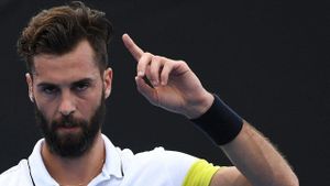 Benoit Paire's Explosive Outburst At Lille Challenger Draws Mixed Reactions