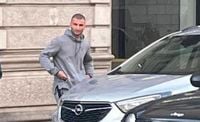 Curva Sud Milan, gli spari contro Luca Guerrini: dallo striscione contro Dimarco a Italian Ink, ascesa dell'ultrà legato a Luca Lucci