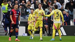 Juventus Grabs Narrow Win Over Cagliari