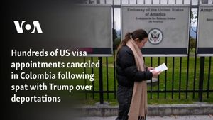 Colombians Face Visa Appointment Cancellations Amid U.S. Tensions