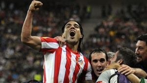 Atlético Madrid Dominates Valencia With 3-0 Victory