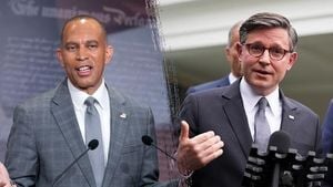 ACA Tax Credit Showdown Fuels Government Shutdown Stalemate
