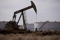 Oil prices slip ahead of Trump-Putin summit in Alaska | News.az