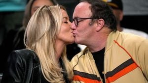 Jeanie Buss And Jay Mohr's Unique Marriage Arrangement