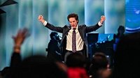 Feud explodes as country star slams megachurch pastor Joel Osteen