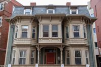 Roe v. Wade Overruling Poses Emotional Toll on OB-GYNs, Presenter at Harvard School of Public Health Event Reports | News | The Harvard Crimson