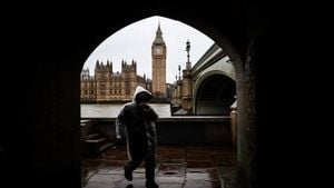 MI5 Warns UK Officials Of Chinese LinkedIn Espionage