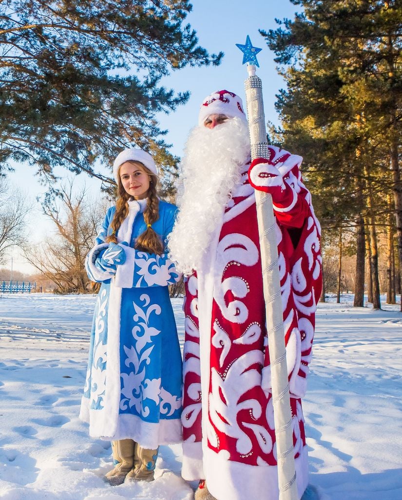 Ded Moroz ve Snegurochka