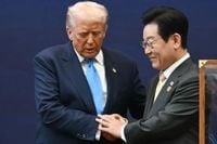 Trump Greenlights Plan for South Korea to Build Nuclear-Powered Submarine