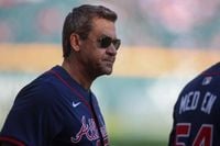 Bret Boone’s shocking call to Aaron Boone reveals stunning Texas coaching shake-up that leaves fans asking what comes next