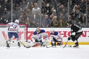 Oilers And Golden Knights Battle In Thrilling Game 3