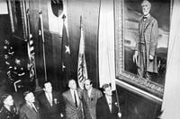 Pentagon is reinstalling portrait of Confederate General Robert E. Lee with slave