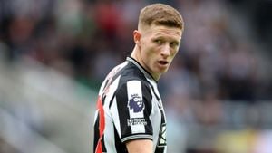 Elliot Anderson Joins Newcastle Fans Celebrations At Carabao Cup Final