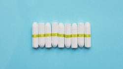 Menstrüasyon ve Yaş İlişkisi: Regl Dönemi 20'li, 30'lu ve 40'lı Yaşlarda Nasıl Değişir?