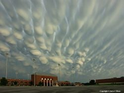 Nebraska Üzerindeki Mammatus Bulutları