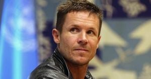 Felix Baumgartner Dies In Fatal Italian Paragliding Crash
