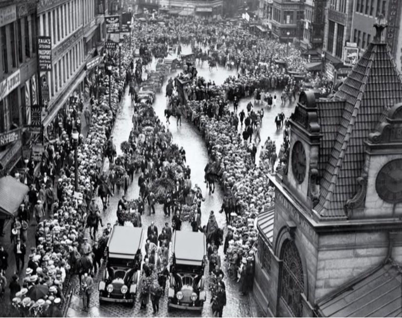 Nikola ve Bart cenazesi