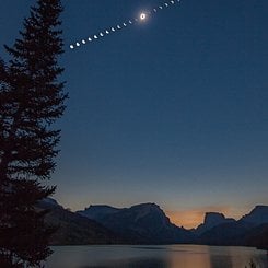  A Total Solar Eclipse over Wyoming 