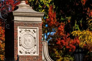 Harvard Announces Free Tuition For Low-Income Students