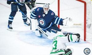 Hellebuyck Shines As Jets Shut Out Stars 4-0