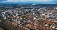 Russia's Volgograd oil refinery halts operations after Ukrainian drone attack, sources say