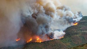 Colorado Faces Rising Wildfire Risks Amid Ongoing Investigations