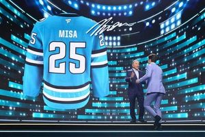 San Jose Sharks Sign Michael Misa To Entry-Level Deal