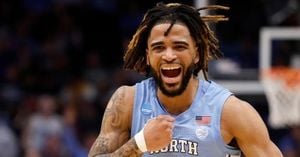 Lakers Sign Former UNC Star RJ Davis After NBA Draft
