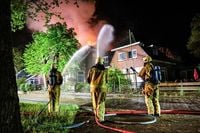 Woonboerderij in Sleen door brand verwoest
