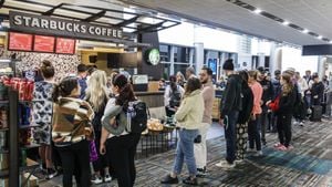 Starbucks Struggles With Long Lines At Airports