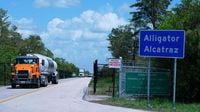 'Alligator Alcatraz' closing; Crosswalk 'no defacing' signs