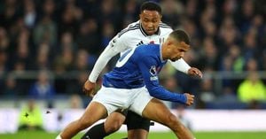 Fulham Hosts Everton In Crucial Premier League Clash