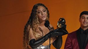 Beyonce Celebrates Grammy Win Amid Controversies