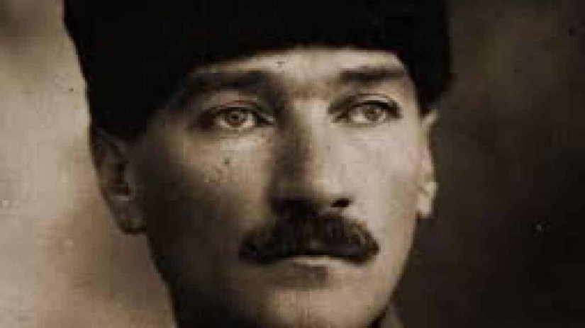 (Mustafa Kemal Paşa)