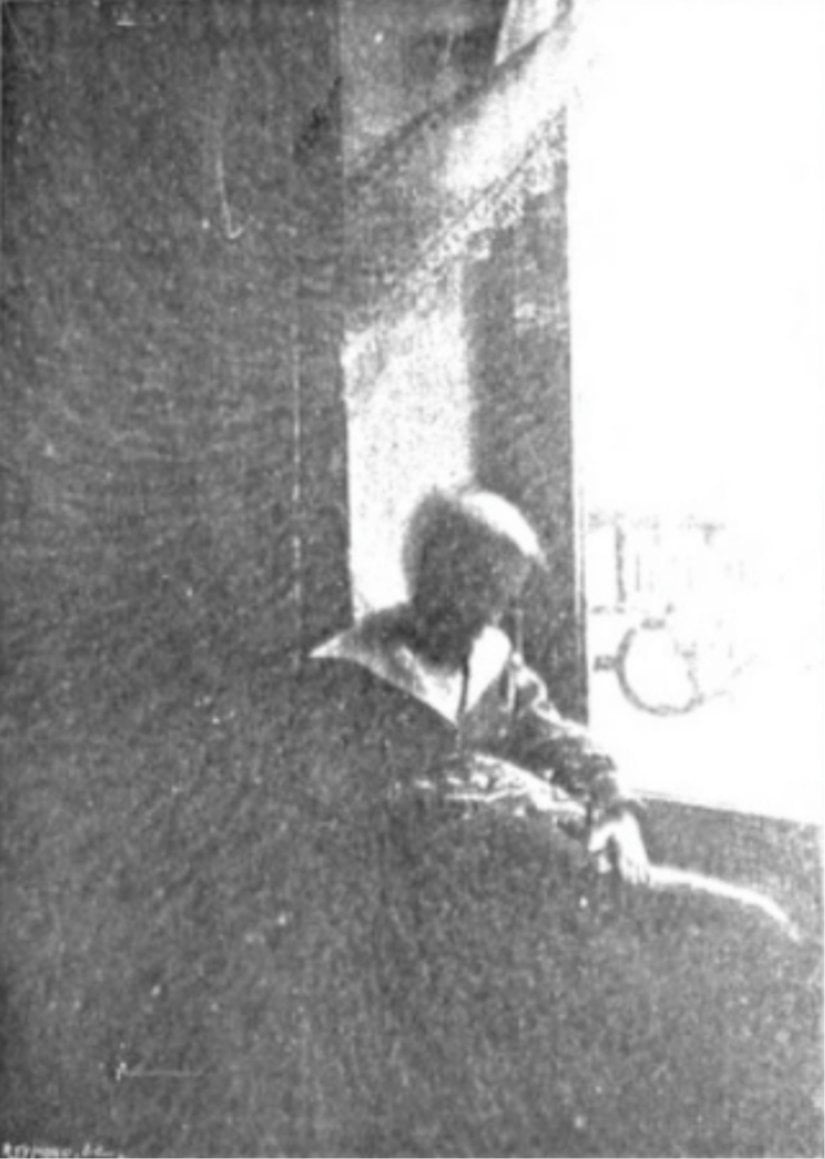 Hippolyte Baraduc tarafından 1896 yılında yayınlanan ve bir çocuğun etrafındaki "yaşamsal gücü" gösterdiği iddia edilen resim.