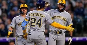 Cubs And Brewers Clash In Key NL Central Series