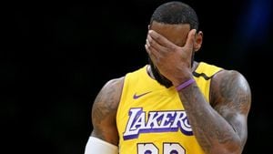 Lakers Fall Short Against Hornets Amid Center Concerns