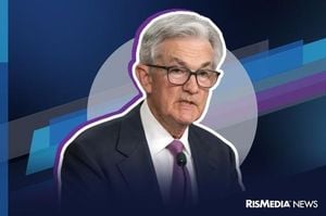 Powell Signals Monetary Shift While Bitcoin Gains Ground