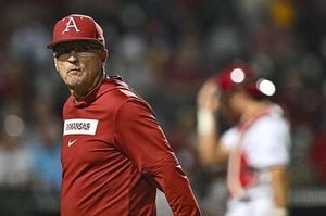 LSU Walks Off Arkansas In Thrilling 10-Inning Victory