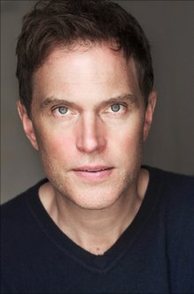 Daniel Lapaine