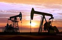 U.S. says India halves Russian oil imports, sources deny immediate cuts - Reuters