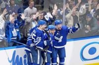 Maple Leafs again hold off Panthers, take 2-0 lead in series