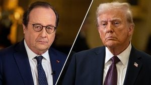 Hollande Analyzes Trump-Zelensky Tensions Amid Ukraine Crisis