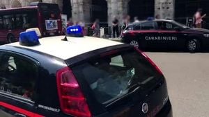 American Tourist Injured Climbing Fence At Colosseum